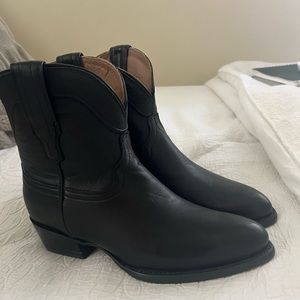 Women’s Tecovas Penny Boots NWOT